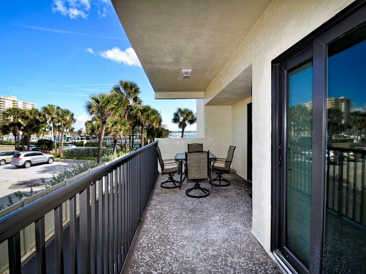 Mont Martre Condo 216 Beachfront 2 Bedroom 2 Bath At Mont Martre Condos 23117 Clearwater Beach Exterior photo